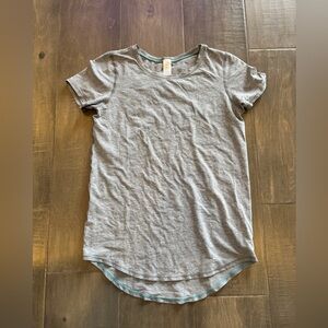 Ivivva Heather Gray Short Sleeve Tee with Teal Trim